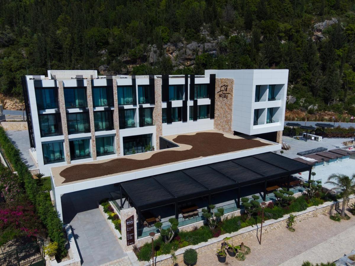 Nassau Hotel Dhermi Exterior photo