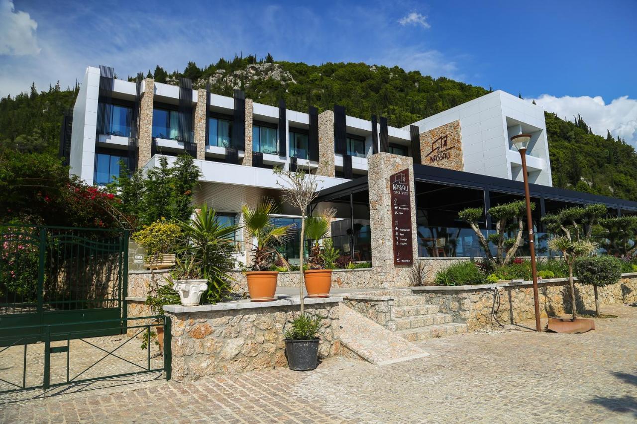 Nassau Hotel Dhermi Exterior photo